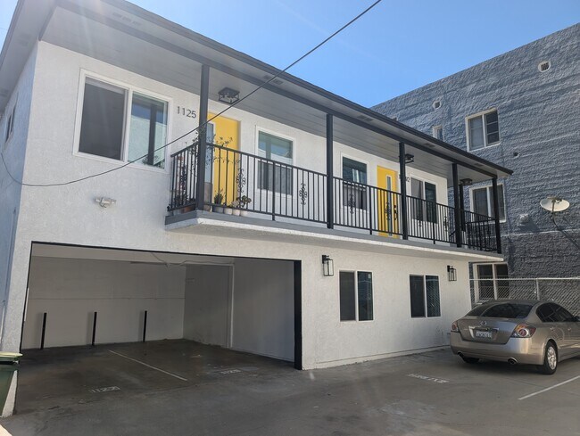 Photo - 1125 Lodi
