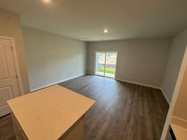 Photo - BRAND NEW TOWNHOME!
