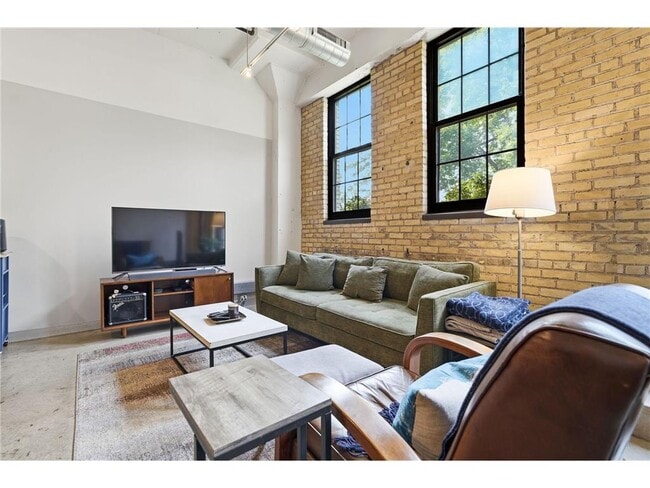 Photo - 730 Stinson Blvd NE Unit 124