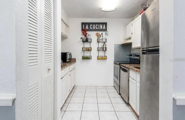 Photo - 2342 Huntington Green Ct Unidad 2