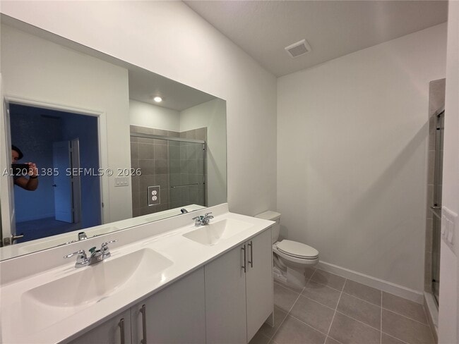 Photo - 267 NW 11th St