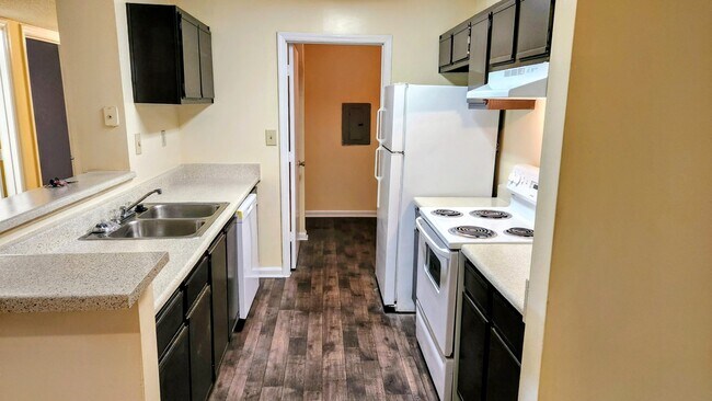 Oak Ridge Trace I Apartments Located in Morrow, GA