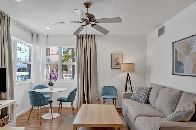 Photo - 851 N Surf Rd Unit ID1312651P