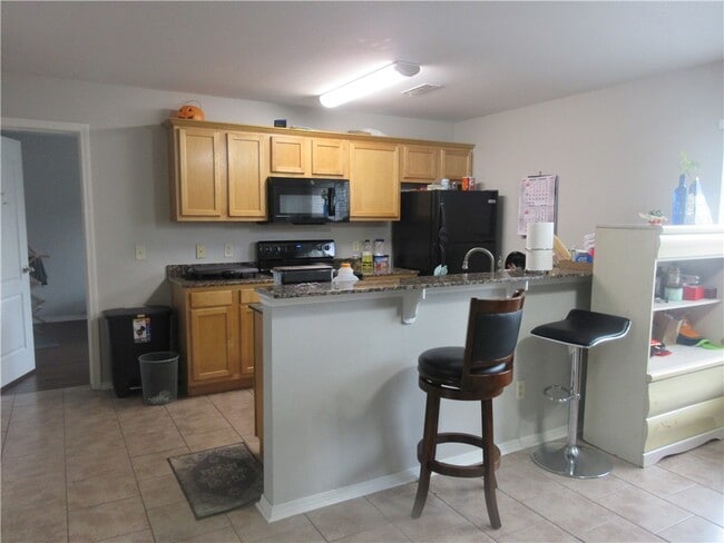 Photo - 3304 SW Deerfield Blvd