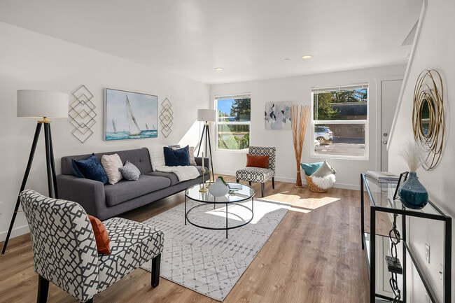 Photo - 5707 Townhouses