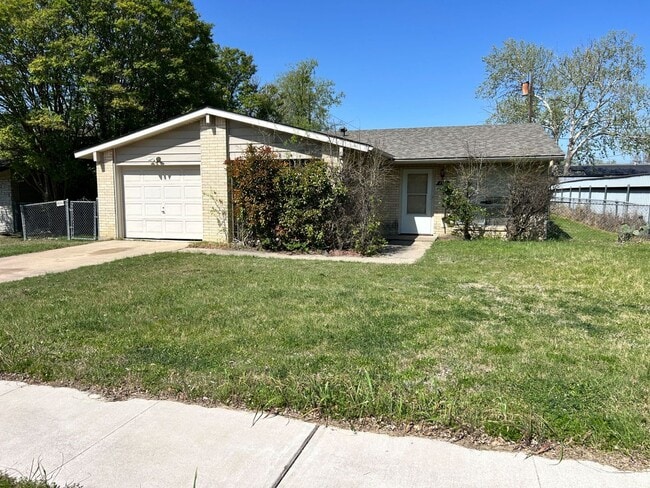 Building Photo - 3 bedroom 1 bath