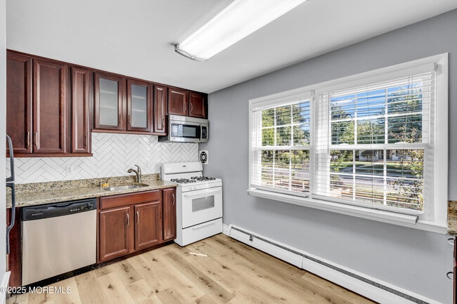 Photo - 364 Westwood Ave Unit 16