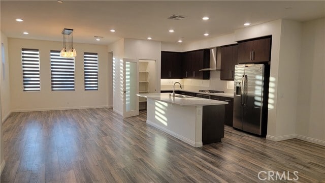 Building Photo - 112 Acamar