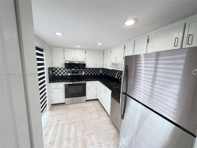 Photo - 8301 SW 157th Ave Unit 205