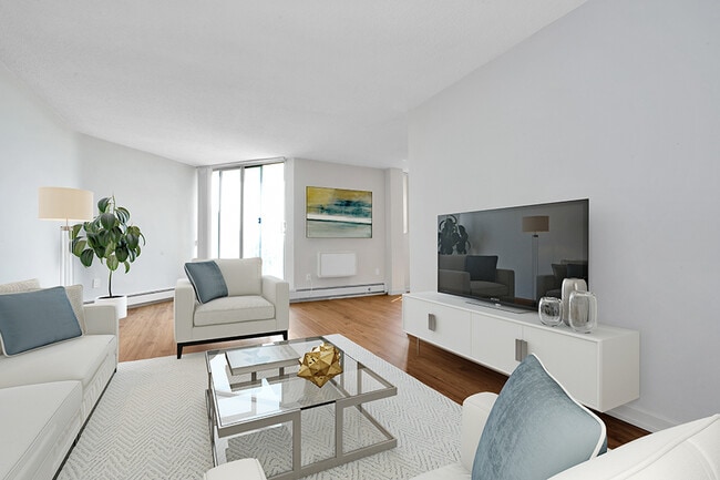 Photo - Sunset Towers