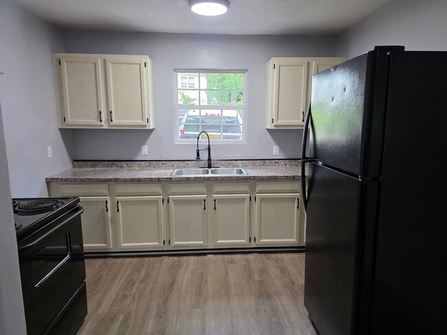 Photo - 177 W Wadsworth Cir Unit 177