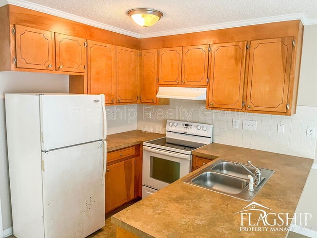 Photo - 3813 E Vancroft Cir