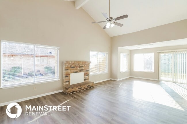 Photo - 15830 Gatebriar Dr