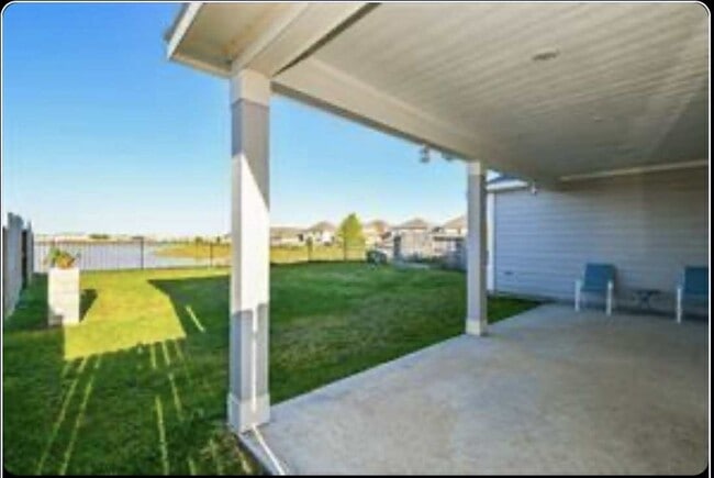 Building Photo - 4810 Emerson Manor Dr Rental
