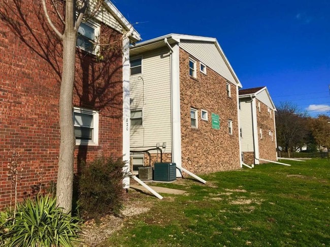 President Place Apartments - President Place Apartments