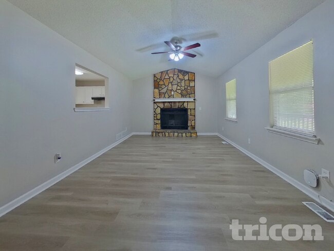 Photo - 17 Paces Meadows Dr