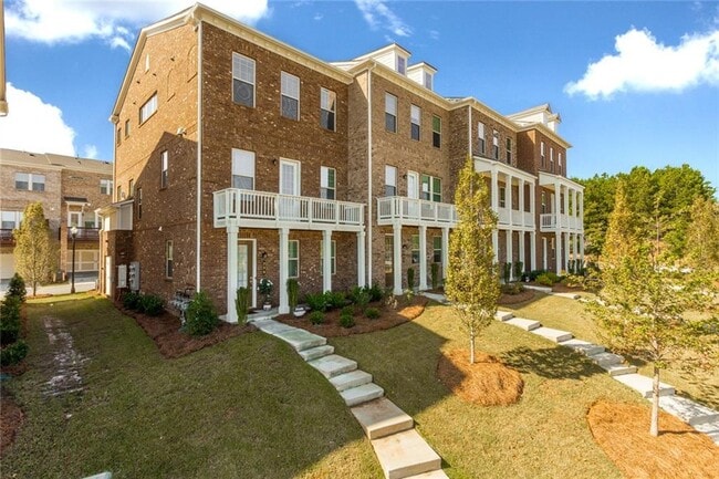 Photo - 335 Beacons Pl Townhome