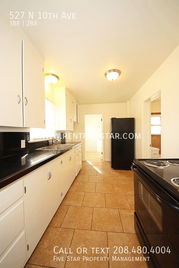 Photo - 527 N 10th Ave