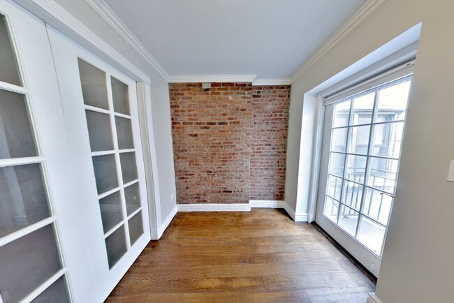 Photo - 345 W 53rd St Unit 4B