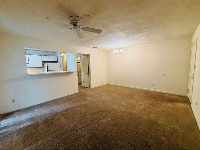 Photo - 403 Berryfield Ln
