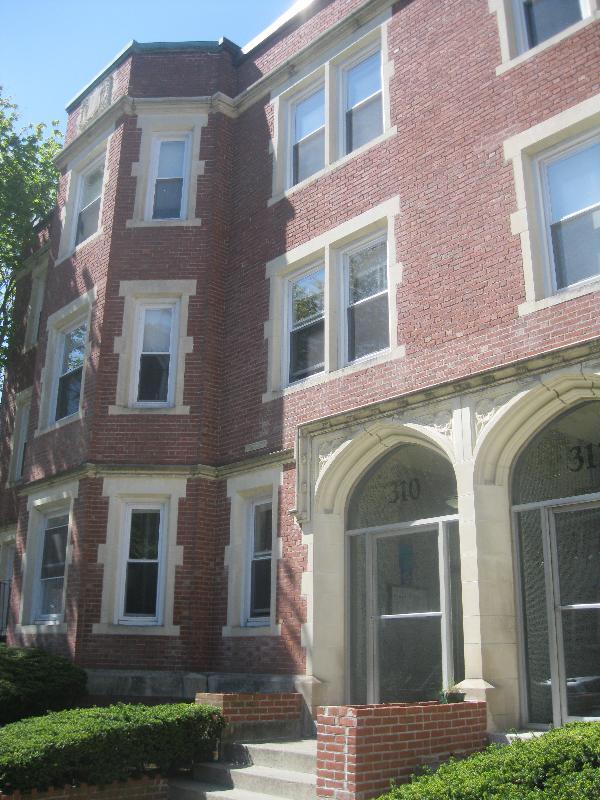 Photo - 310 Tappan St Unit 1A