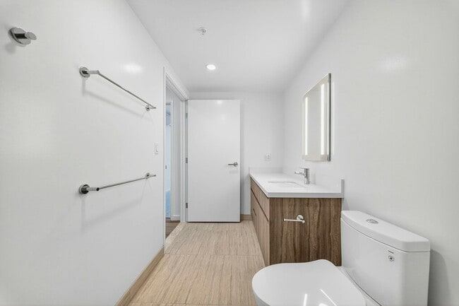 Photo - 1500 Rycroft St Unit 4105