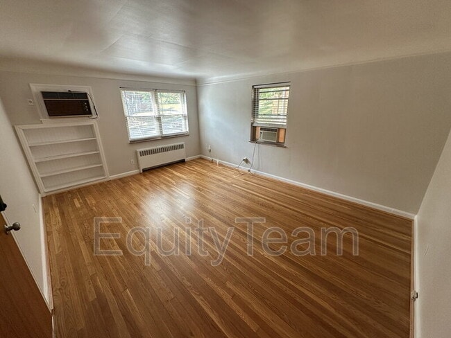 Photo - 6086 Dryden Ave Unit Apt 2