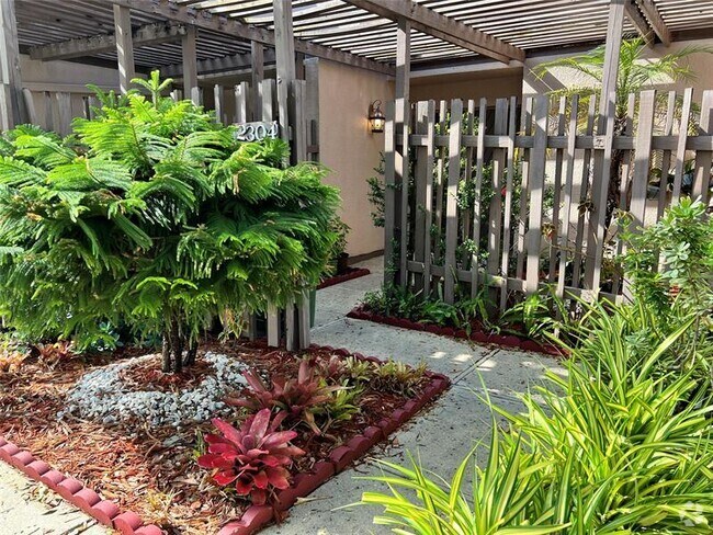 Building Photo - 12304 NW 11th Ct Rental