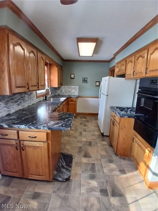 Photo - 1777 Eden Ln