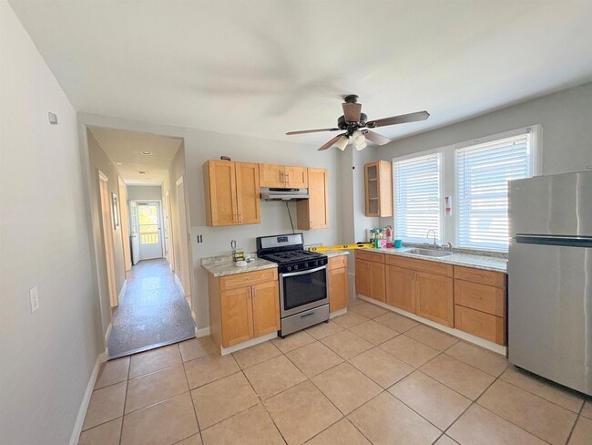 Photo - 196 Sherman St Unit 3