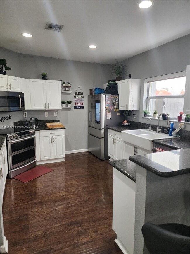 Photo - 229 NE 36th Terrace