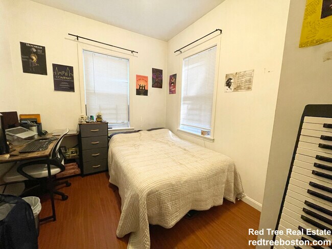 Photo - 93 Hillside St Unit 2