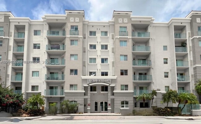 Photo - 6001 SW 70th St Unit 215