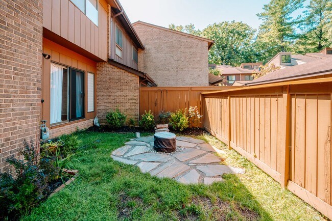 Spacious 5-Bedroom End-Unit Townhome in Reston with 3 Finished Levels, Renovated Kitchen & Fenced...