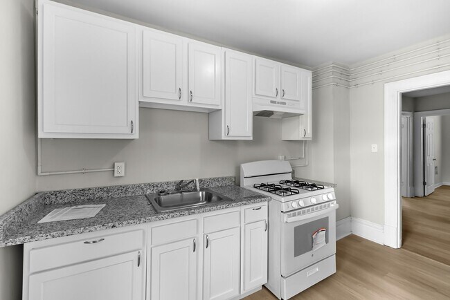 Photo - 589 5th St Unit 589 5th Street  2