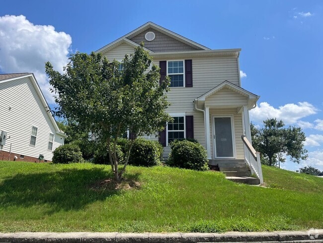Building Photo - Charming Knightdale Residence, Available Now! Rental