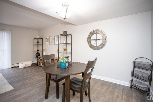 Photo - Arcadia Grove