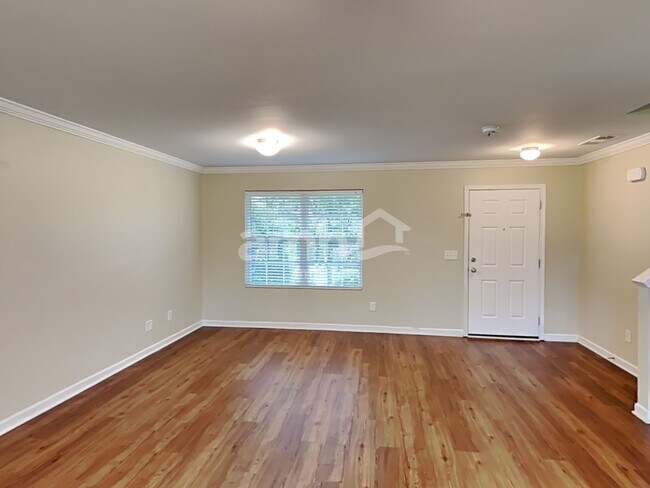 Photo - 1039 Fulman Rd