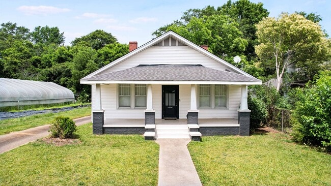Photo - 1166 Pendleton St