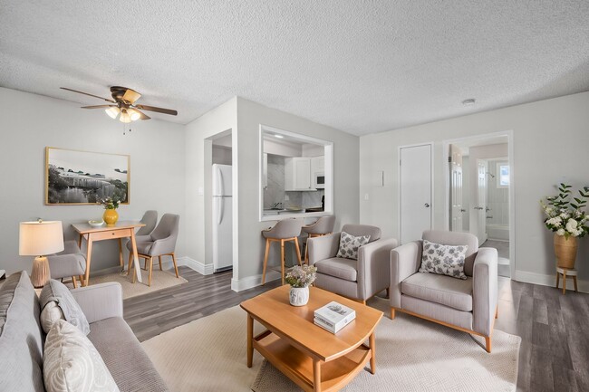 Photo - The Atrium - Beautiful Remodeled Apartments