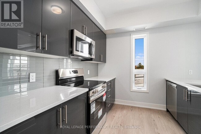 Photo - 397 Codd's Rd Unité 208