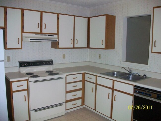 Photo - 103 Calhoun St Unit 13