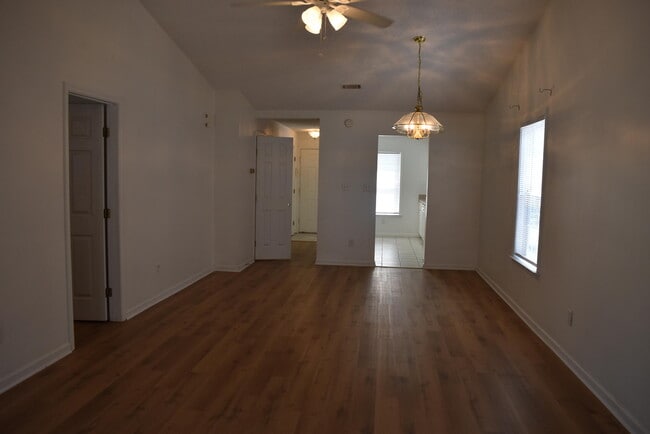 Photo - 2017 Caton Dr