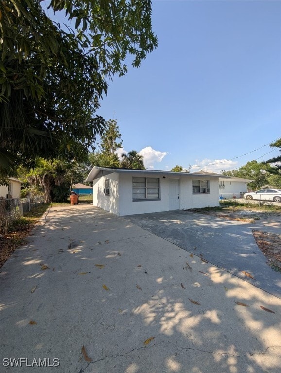 Building Photo - 3135 Blount St Rental