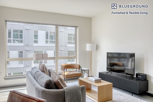 Photo - 15511 NE 22nd Pl Unidad FL5-ID628