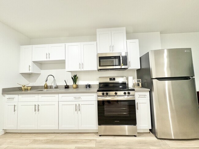 4252 Whittier Blvd.- SIOF