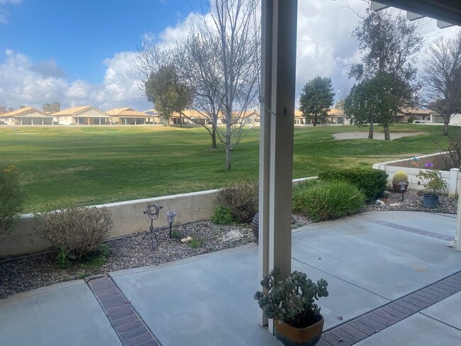 Photo - 481 Sandpiper St