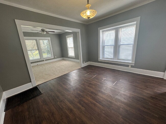 Photo - 405 S Park Ave