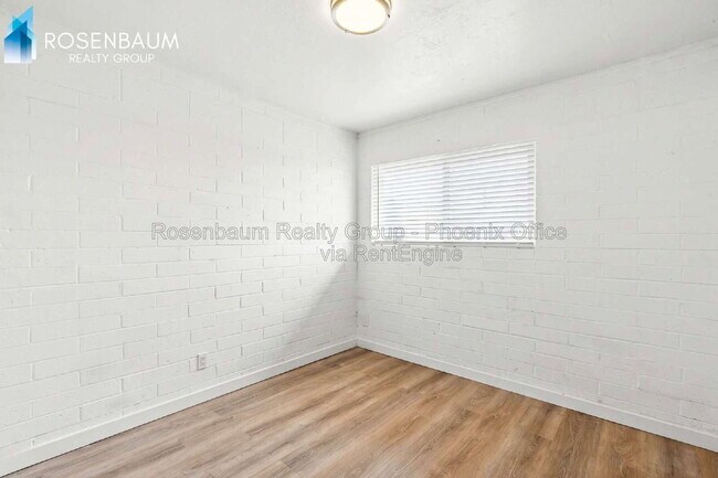 704 W 11th St Unidad A