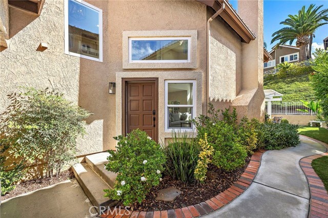 Photo - 7 Gema St